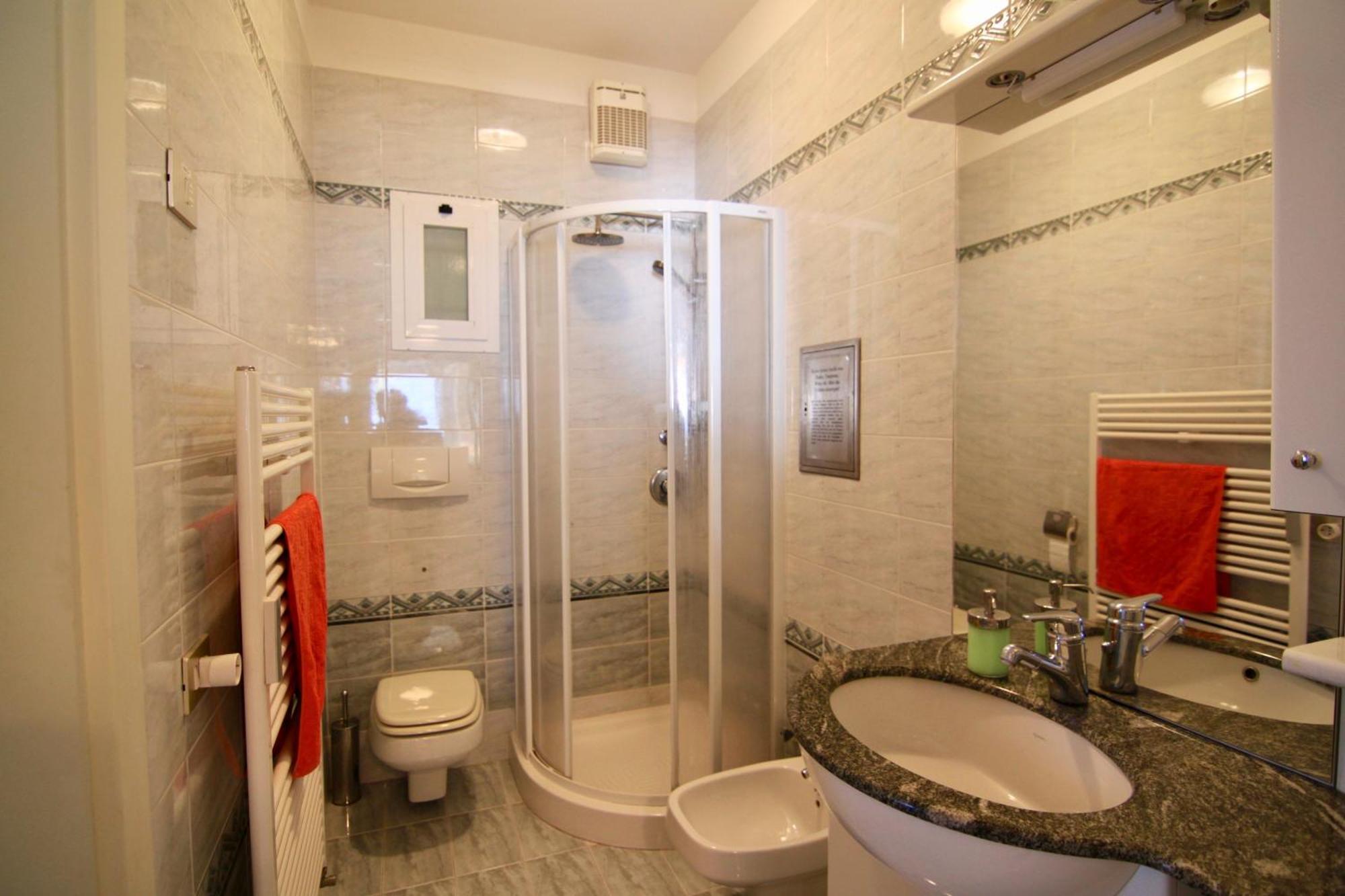 Casa Roccia Apartment Pino Lago Maggiore Екстериор снимка